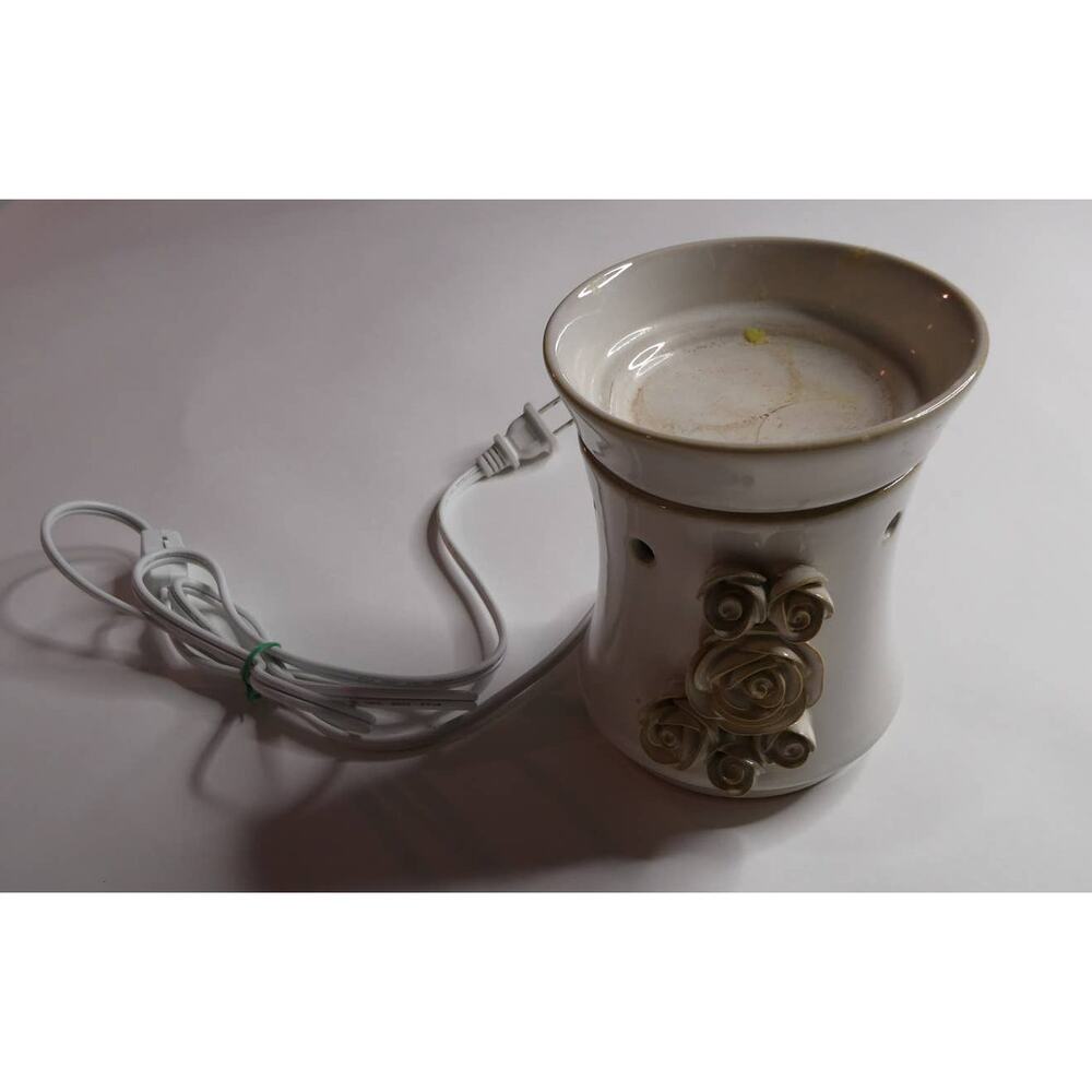 Scentsy "Flower girl" wax warmer, 6" tall, 5" wide